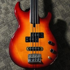 YAMAHA BB2000F Fretless 1982